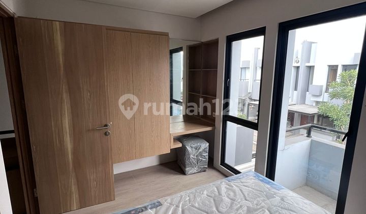 Nice Furnished 2-Story House in Invensihaus Cluster @tabebuya - BSD, Tangerang