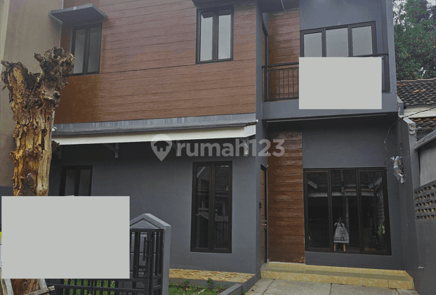 Rumah 2 Lantai Baru Semi Furnished SHM di Nusa Loka - Bsd City, Tangerang 1