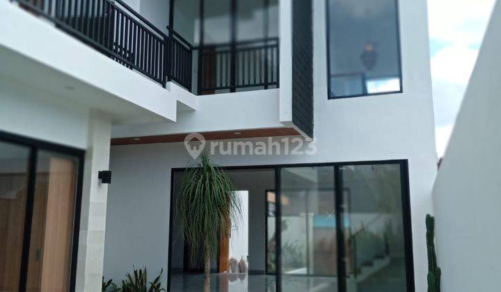 Freehold Brand New Villa Tumbak Bayuh Pererenan Canggu Bali 2