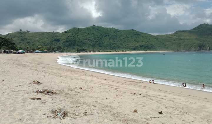 A Beachfront Opportunity right on the shores of one of Lombok's most captivating beaches A Beachfront Opportunity right on the shores of one of Lombok's most captivating beaches