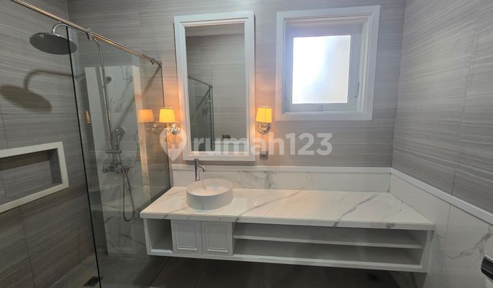 Minimalist Design Near Clubhouse in Favorite Graha Family Cluster