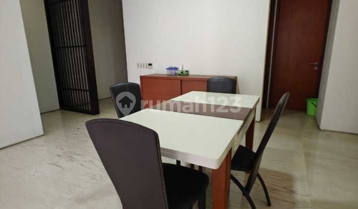 Furnished Ready to Live In Luxurious Excellent Good Platinum Graha Family