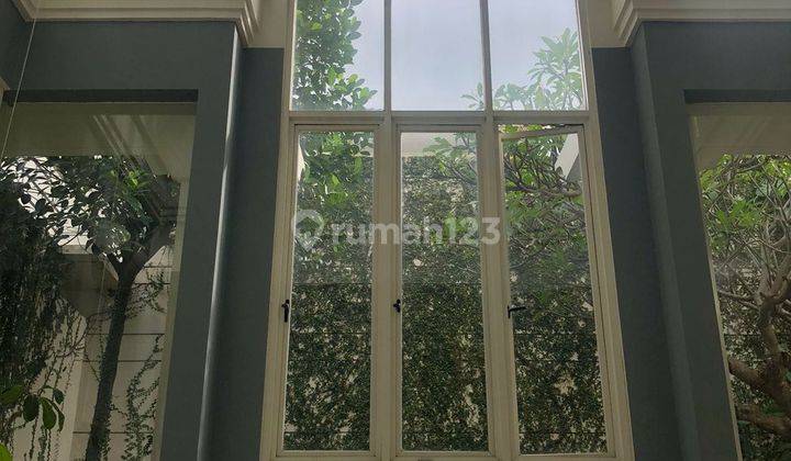 Disewakan Rumah Semi Furnished Bagus Grand Golf Pakuwon Indah 2