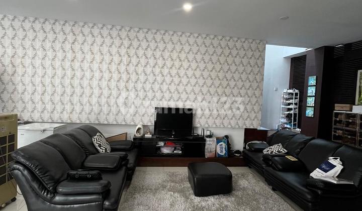 Cluster Elite Dekat Club House Mocca Residence Dian Istana Wiyung Cluster Elite Dekat Club House Mocca Residence Dian Istana Wiyung