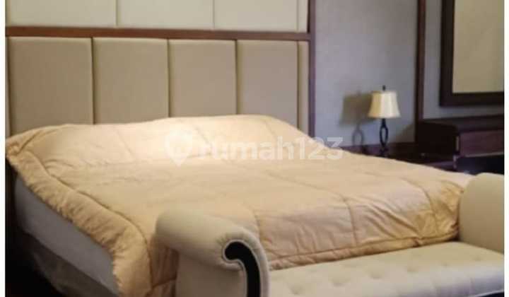 Rumah Graha Family Swimming Pool Comfy Full Furnished 4