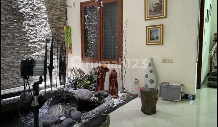 Dijual Rumah Darmo Hill Mewah Strategis Mayjen Sungkon Favorit 4