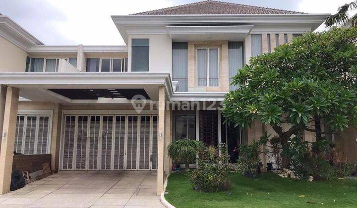 Dijual Rumah Pakuwon Indah Lariz Ville Semi Furnished Siap Huni 1