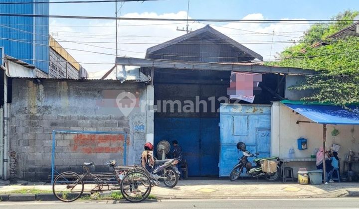 Gudang Raya Kenjeran siap huni akses kontainer Row jalan lebar
