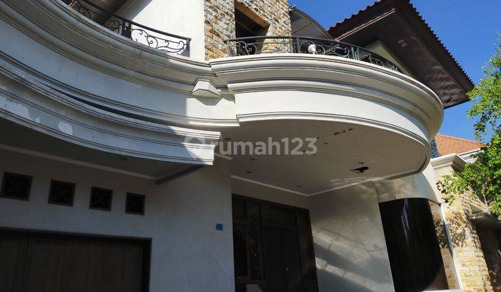 Dijual Rumah Elite Klasik Jarang Ada Murah Graha Family Wiyung 2