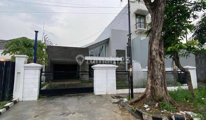 Dijual Rumah Lama Terawat Siap Huni Wr Supratman Surabaya Pusat 1