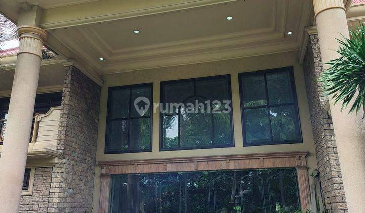 Dijual Rumah Super Mewah Golf View Siap Huni Graha Family 1