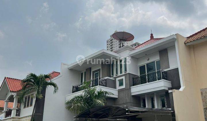 Dijual Rumah Modern Siap Huni Villa Regensi Pakuwon Indah 1