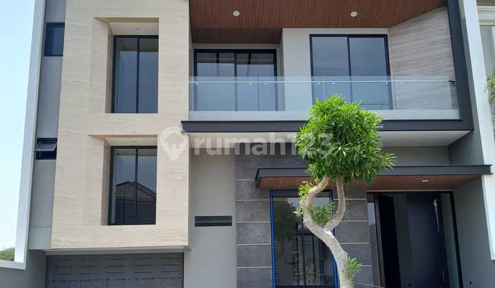 Dijual Rumah Baru Gress Split Level Modern Waterfront Citraland
