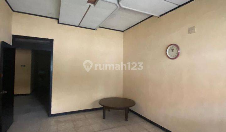 Dijual Rumah Hitung Tanah Strategis Murah Darmo Permai Selatan 2