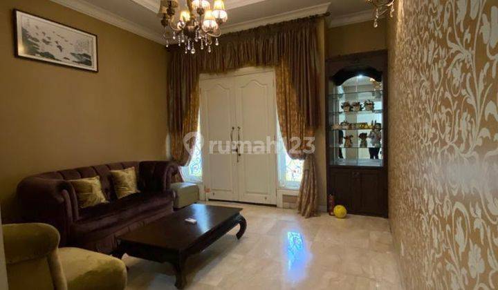 Disewakan Rumah Klasik Full Furnish Siap Huni Wisata Bukit Mas 2