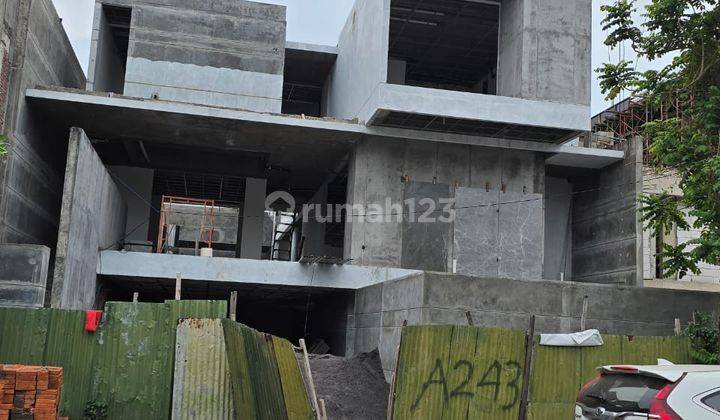 Dijual Rumah Tropical Modern Ada Pool Taman Mahkota Dian Istana 1