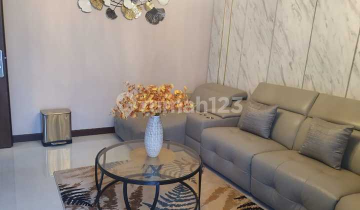 New Fresh Full Furnished Swimming Pool Emerald Mansion Citraland 2