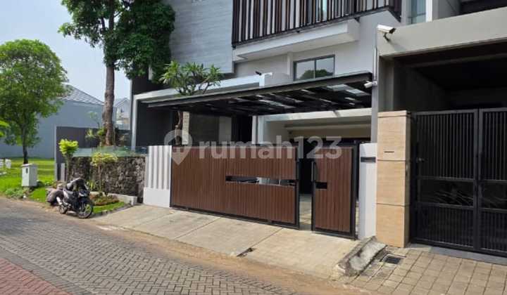 Semi Furnish Ada Rooftop Lift Tropical Modern Citraland Utama