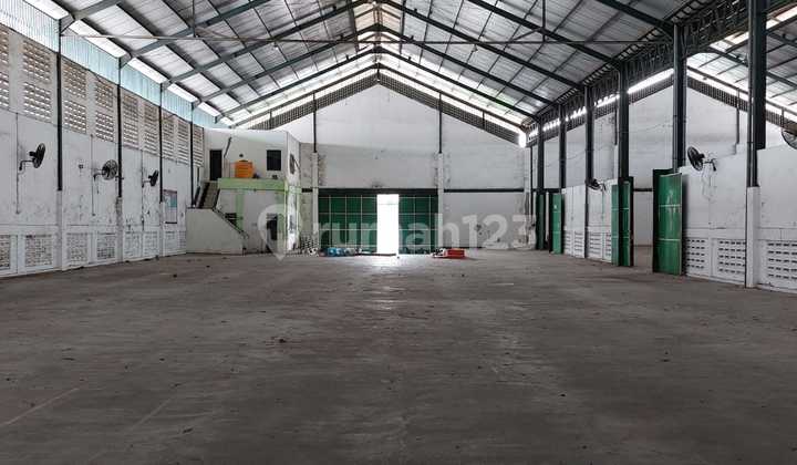 For Rent Warehouse Loading Dock Secure Lock East Ring Road Sidoarjo