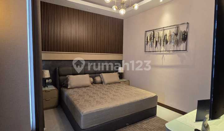 Full Furnished Bagus Mewah Kolam Renang Siap Huni Citraland Utama 2