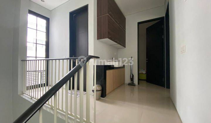 Dijual Rumah Bagus American Modern Siap Huni Oakwood Citraland 2