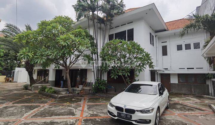 Disewakan Rumah Komersial Area Hook Parkir Luas Raya Diponegoro 1