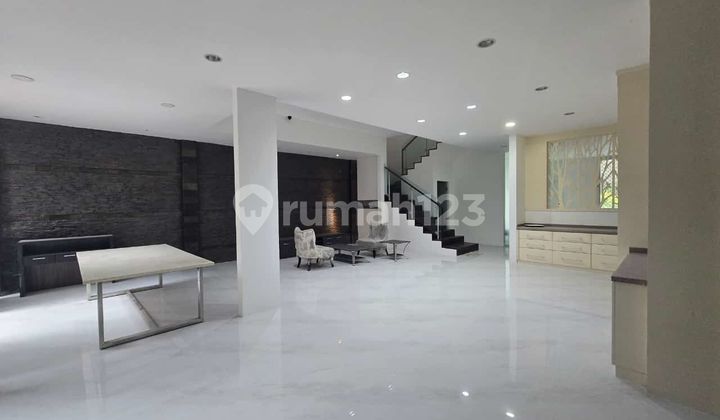 Minimalis Semi Furnish Bagus Murah Siap Huni Graha Family Blok FF 2