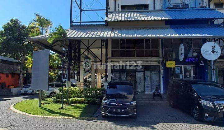 Disewakan Ruko Hadap Depan Plaza Graha Famili Surabaya Barat 2