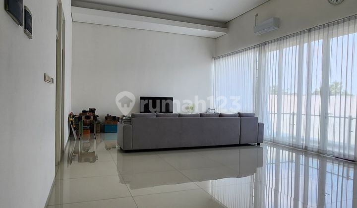 Full Furnish Kanopi Carport Siap Huni Modern Mewah Pakuwon Indah 2