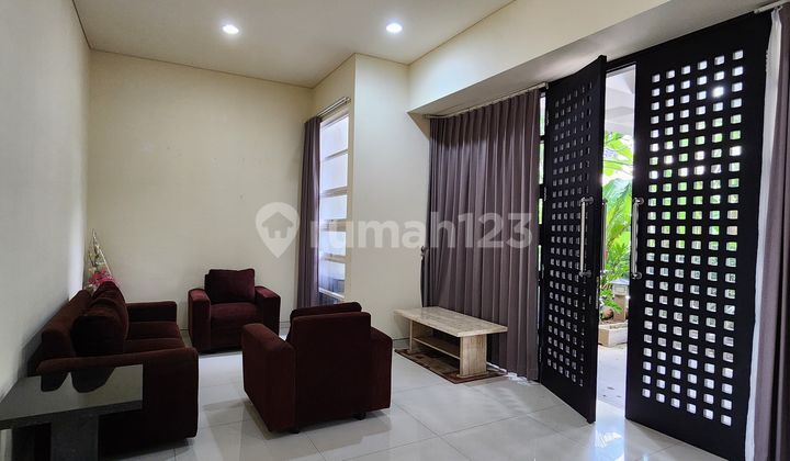 Full Furnished Siap Huni Ciamik Villa Bukit Indah Pakuwon Indah 2