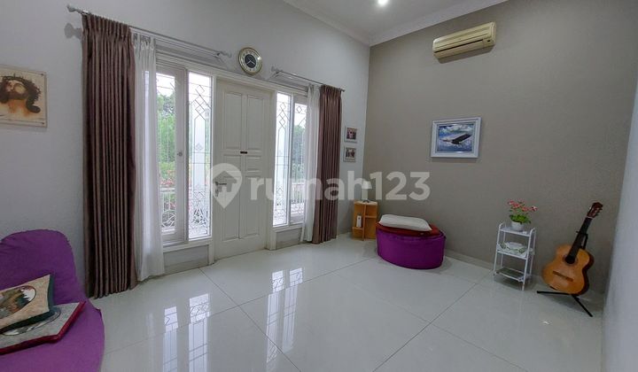 Minimalis Terawat Kawasan Elit Termurah Graha Family Surabaya 2