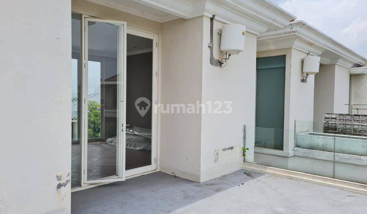 Dijual Rumah Minimalis 3 Lantai Siap Huni Mansion Pakuwon Indah 2