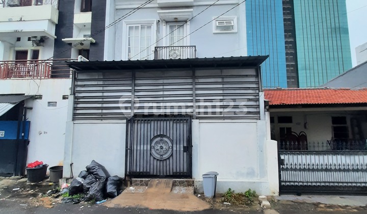 Apron Timur, Kebon Kosong, Kemayoran 0309 2