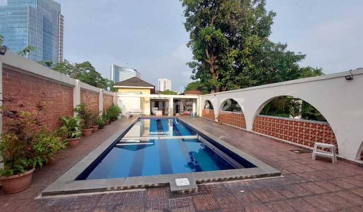 Kavling Bonus Rumah Komplek Elite di Patra Kuningan Jakarta Selatan