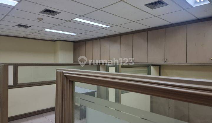 Gedung kantor 4 lantai di menteng jakarta pusat 2