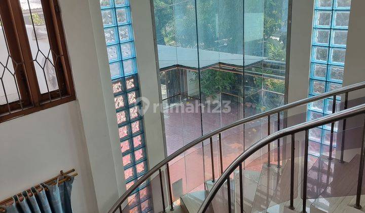 Rumah 2 5 lantai hoek di pluit jakarta utara 1