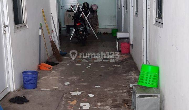 Rumah kost dan.kios di duren sawit  2