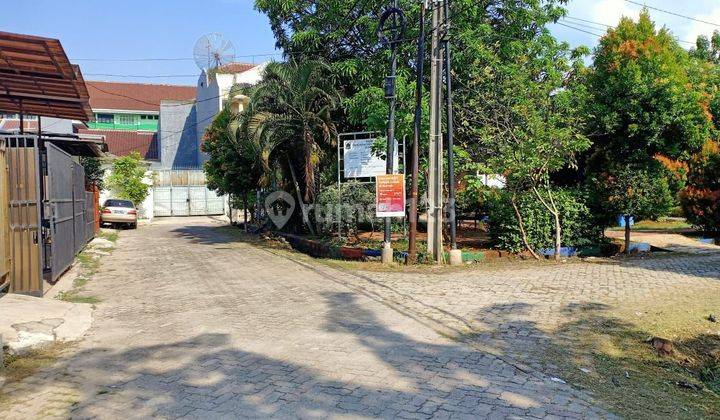 Rumah depan taman di kelapa gading jakarta utara 2