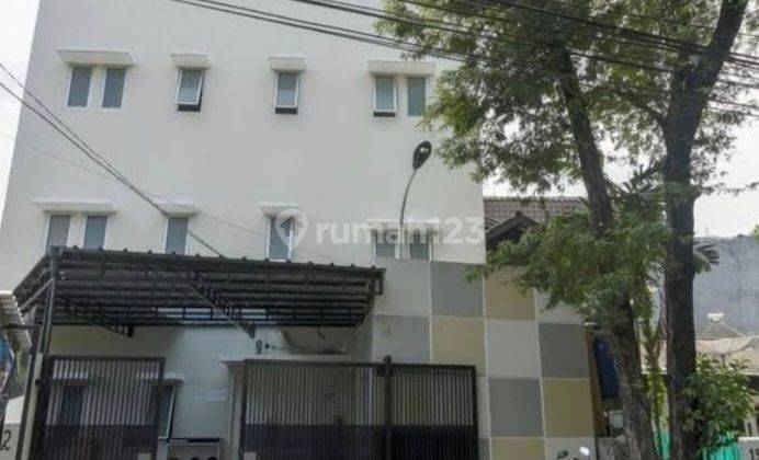 Rumah kost 3.5 lantai di tawakal jakarta barat 1