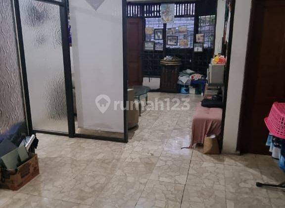 Rukan 2 Lantai Di Tebet  Jakarta Selatan  2