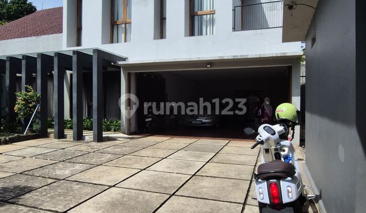 Rumah Mewah Komplek Deplu - Kebayoran Lama Jakarta Selatan