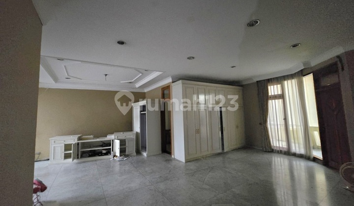 Rumah 2 Lantai Dibawah NJOP Di.green Garden.jakarta Barat