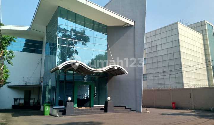 Gedung Kantor Dibawah Njop Parkir Luas Ada Gudang Dipasar Minggu Raya