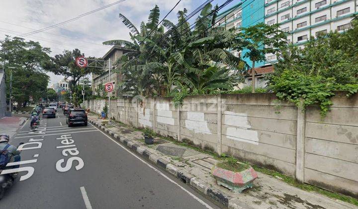 Tanah Jalan Raya Di Senen Jakarta Pusat 2