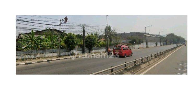 Tanah.di.jalan.raya.jembatan.dua.jakarta Barat 1