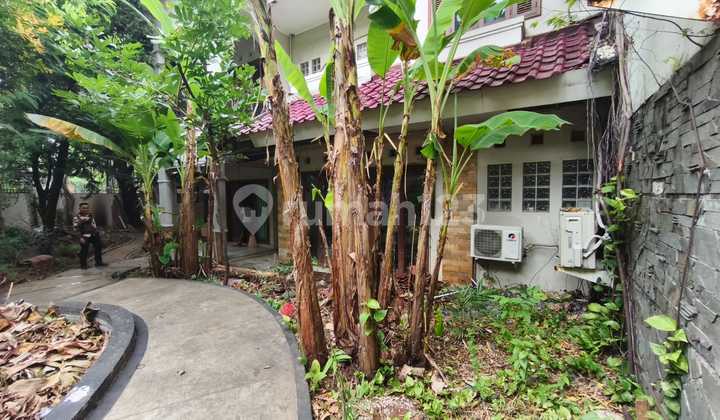 Rumah Hoek di Cempaka Putih Tengah Jakarta Pusat 2