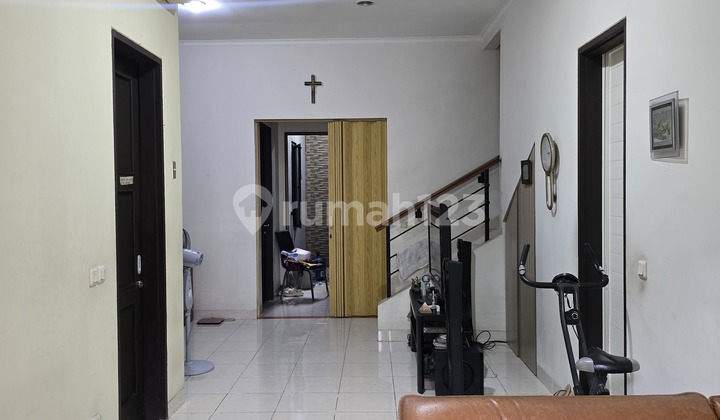 ********.cluster Newton Gading.serpong