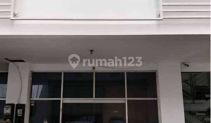 Ruko Lokasi Strategis di Komplek Season City Jakarta Barat Ruko Lokasi Strategis di Komplek Season City Jakarta Barat