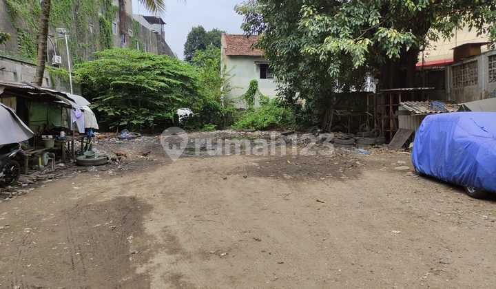 Tanah Dibwh Njop.50% Di.jakarta Pusat