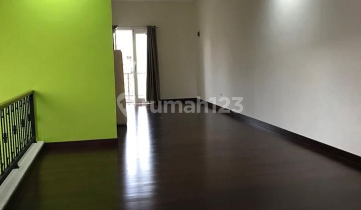 Rumah Kondisi Bagus Rapi di Pejaten Barat Jakarta Selatan 2